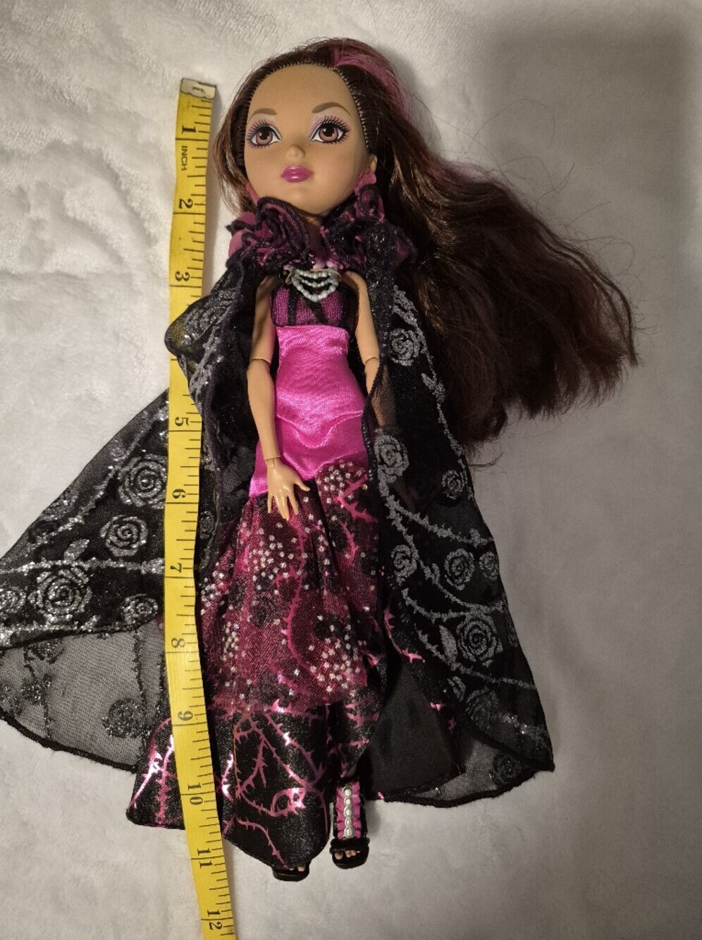 Ever After High Briar Beauty Legacy Day Doll - Picture 4 of 4